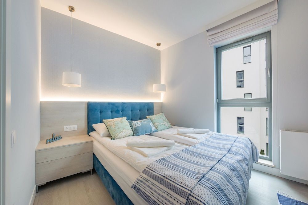 Apartment (9A/37)