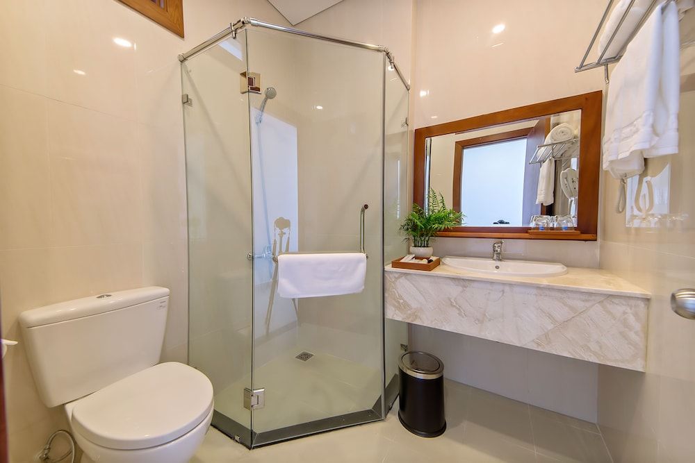 Phuoc My An Beach Hotel Grand Triple Room, Ocean View 5