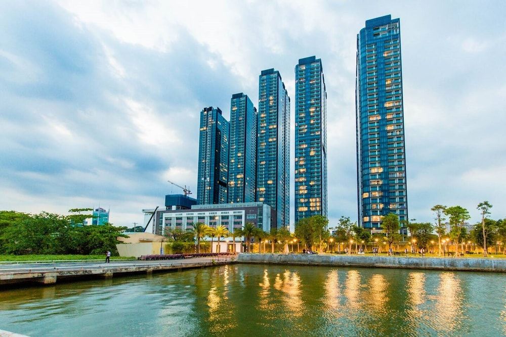 undefined Vinhomes Golden River Ruby 6