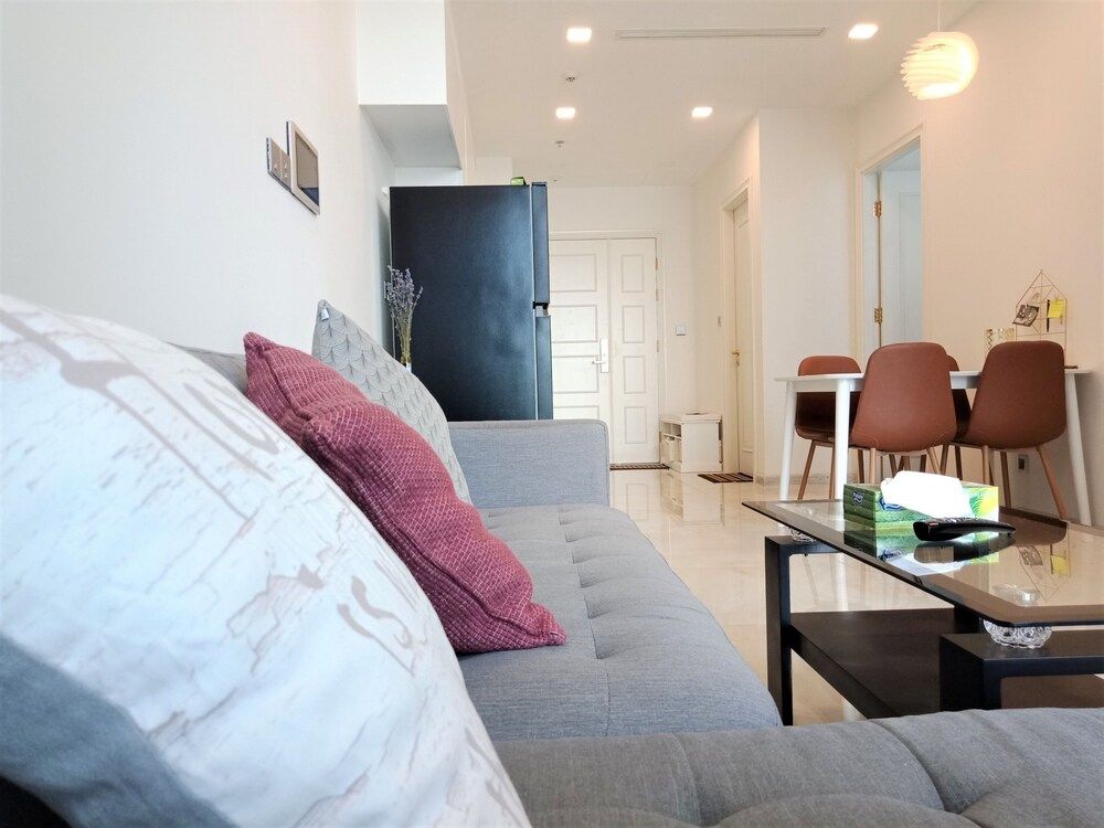 undefined Vinhomes Golden River Ruby