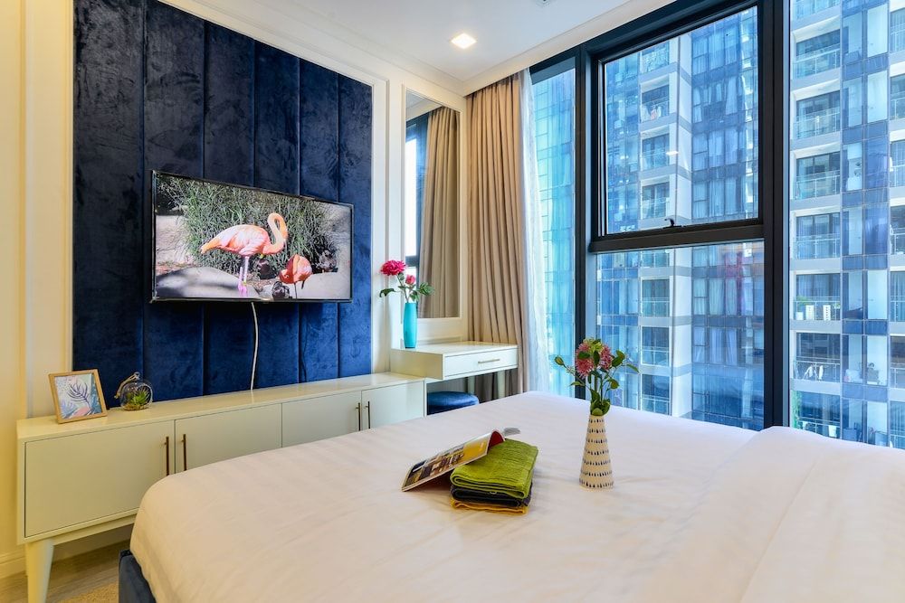 undefined Vinhomes Golden River Ruby 4