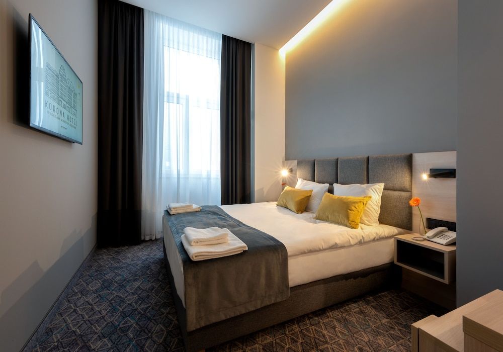 Standard Double Room, 1 Queen Bed (Old Town view 3*)