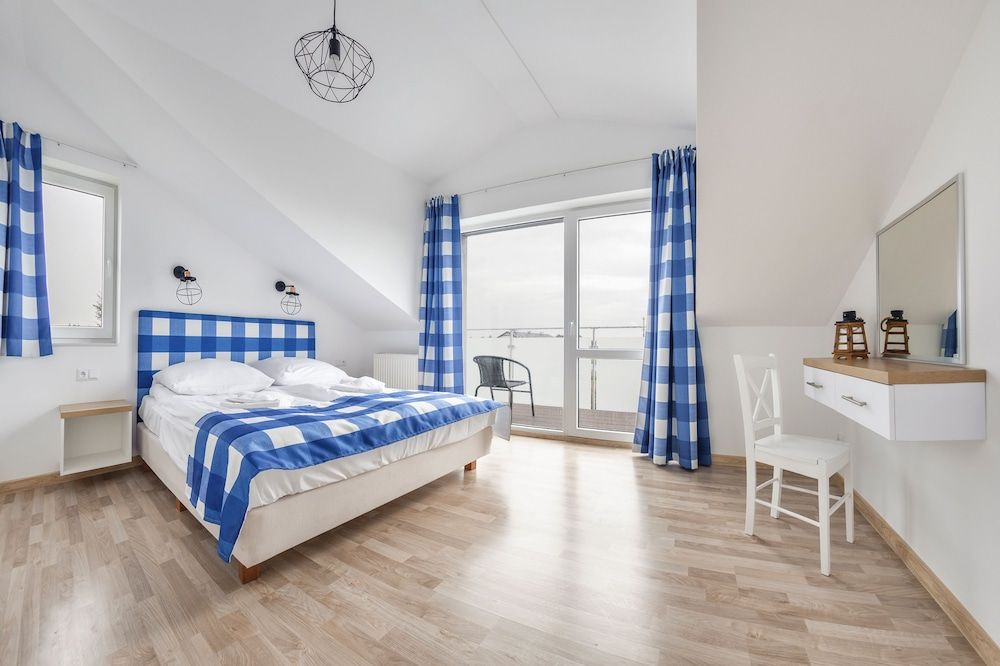 Apartment (26)
