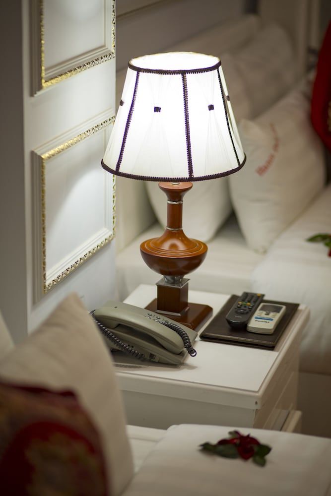 Camel City Hotel Family Quadruple Room 7