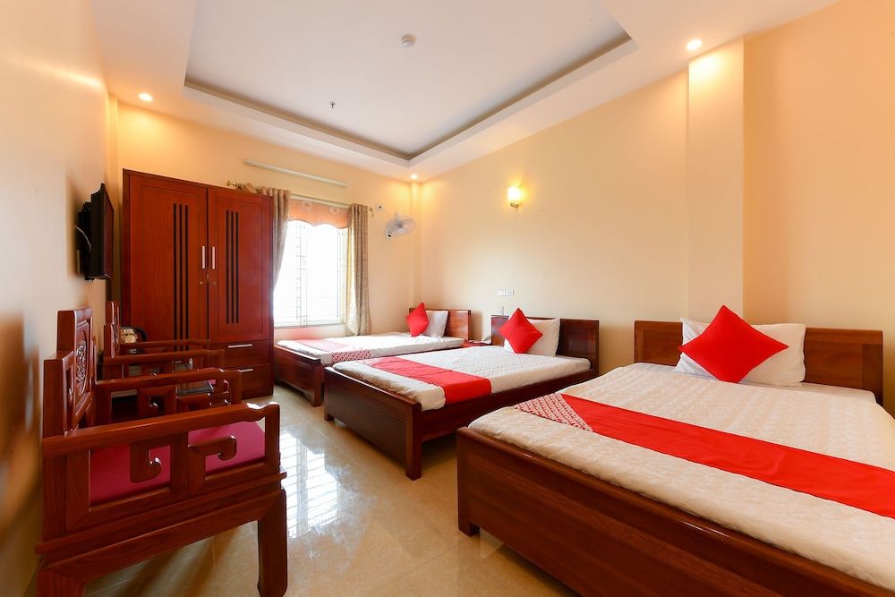 undefined Titanic Hotel 4