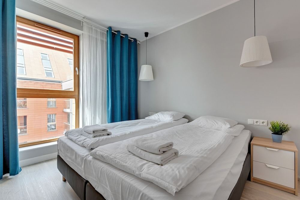 Apartment, Balcony