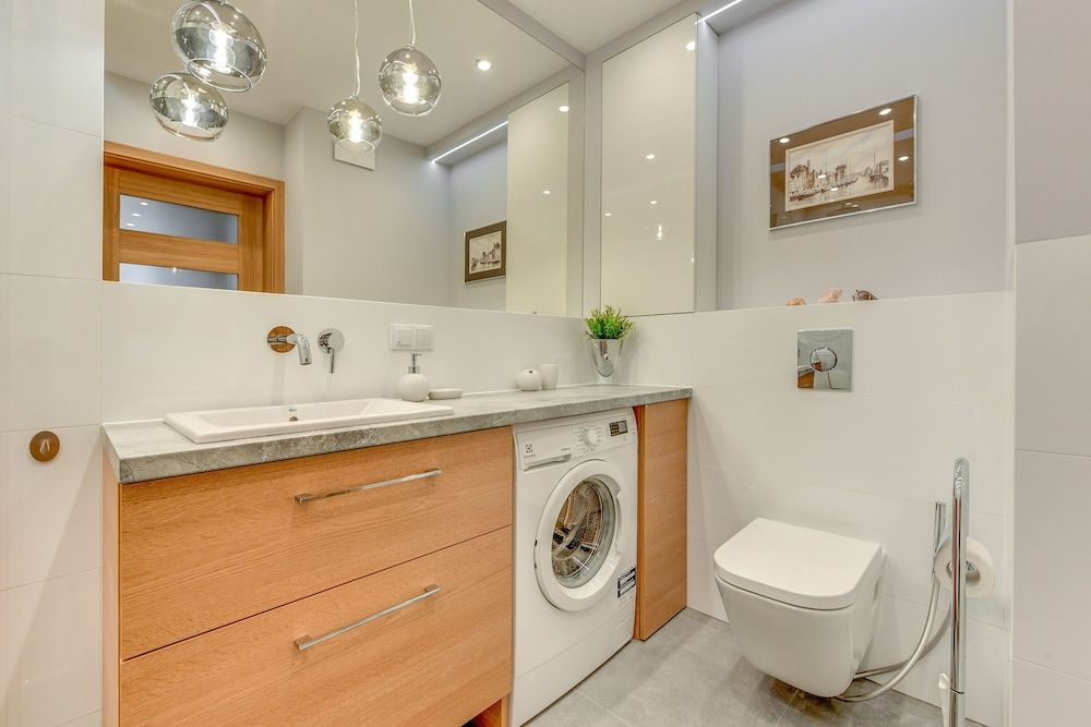 Aura by Downtown Apartments Deluxe Apartment 8