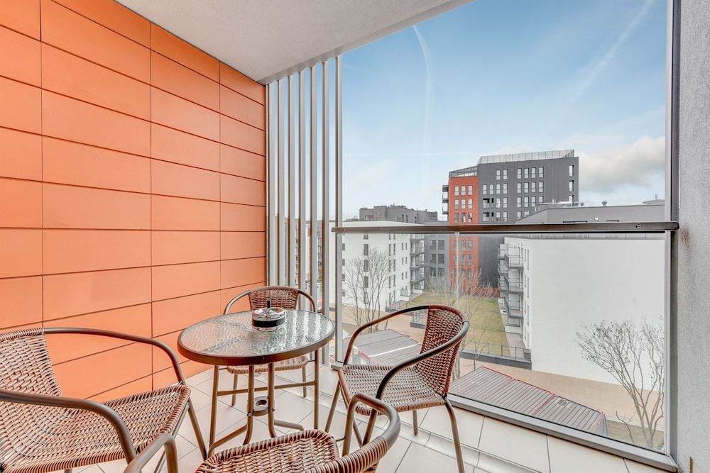 Aura by Downtown Apartments Deluxe Apartment 5