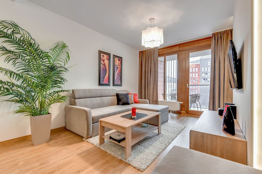 undefined Aura by Downtown Apartments 3