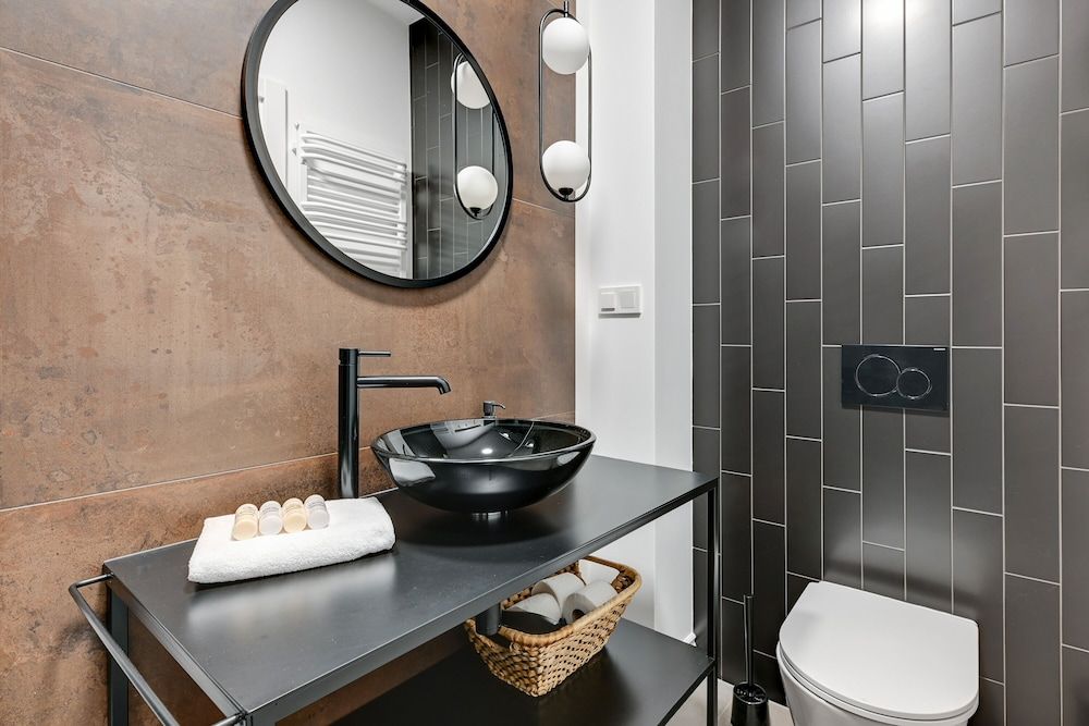 Aura by Downtown Apartments Superior Studio Suite 8