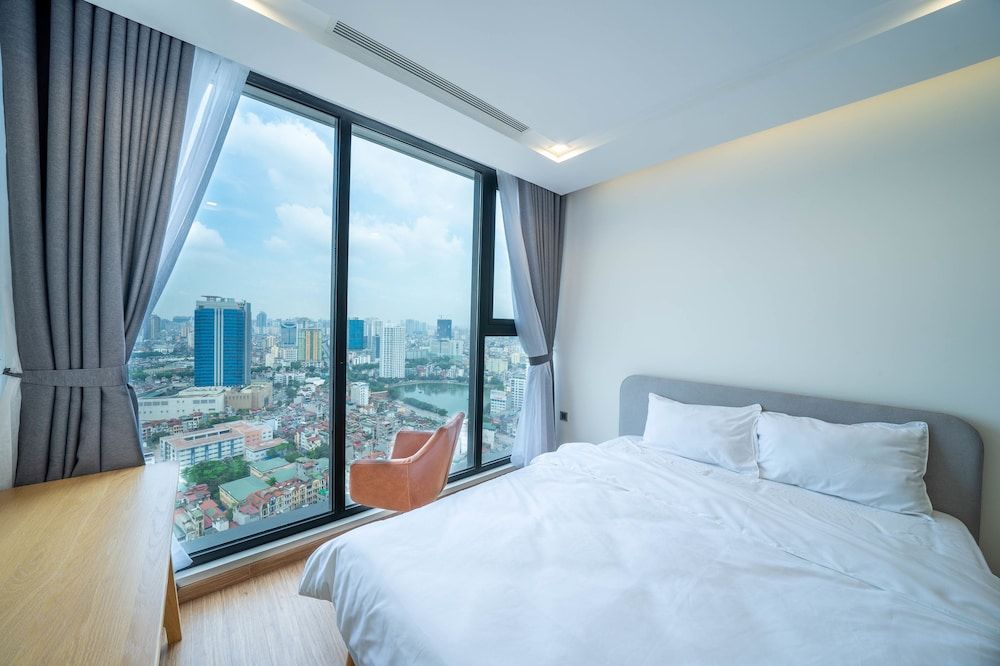 undefined Lia House 4