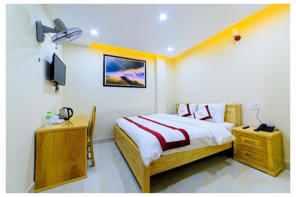 undefined Lien Son Hotel Da Lat 10