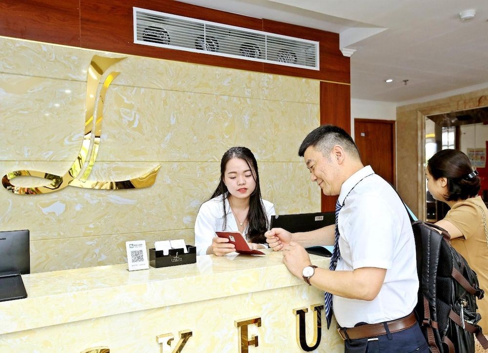 undefined Luckful Hotel 8