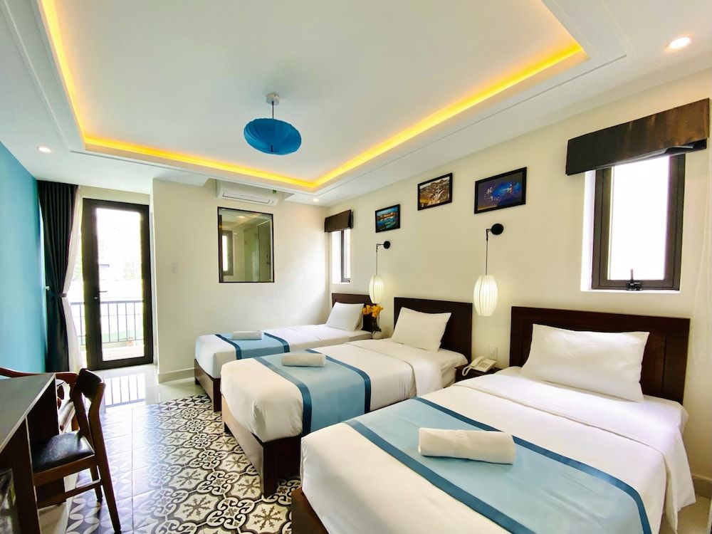 Deluxe Triple Room