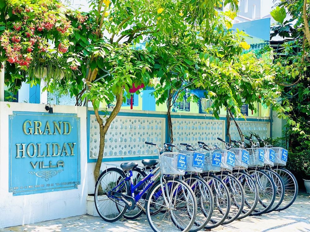 undefined Grand Holiday Villa 10