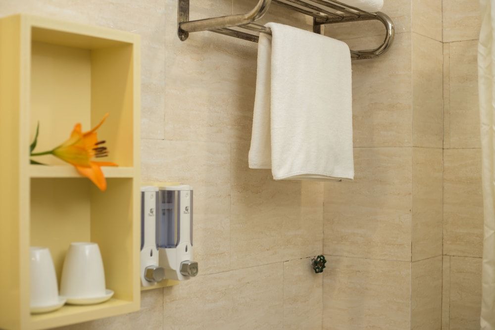 Hanoi Cozy House Deluxe Double or Twin Room 4