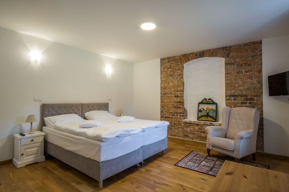 Oficyna przy Pałacu Krobielowice Double or Twin Room