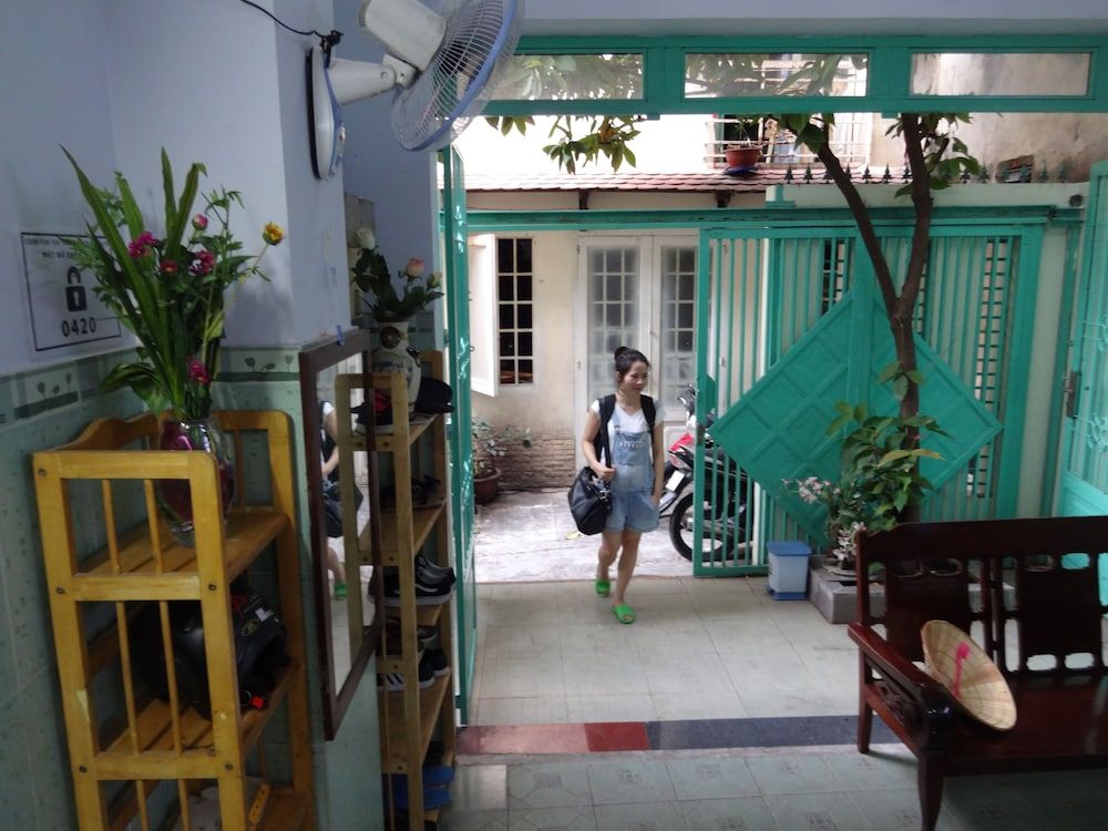 undefined Language Exchange Hostel 2 8