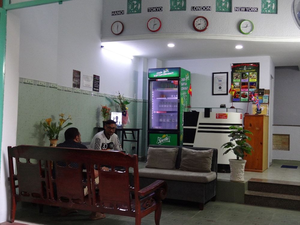 undefined Language Exchange Hostel 2 7