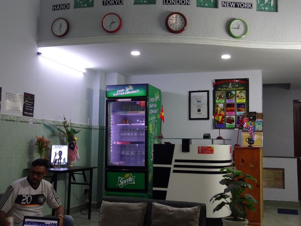 undefined Language Exchange Hostel 2