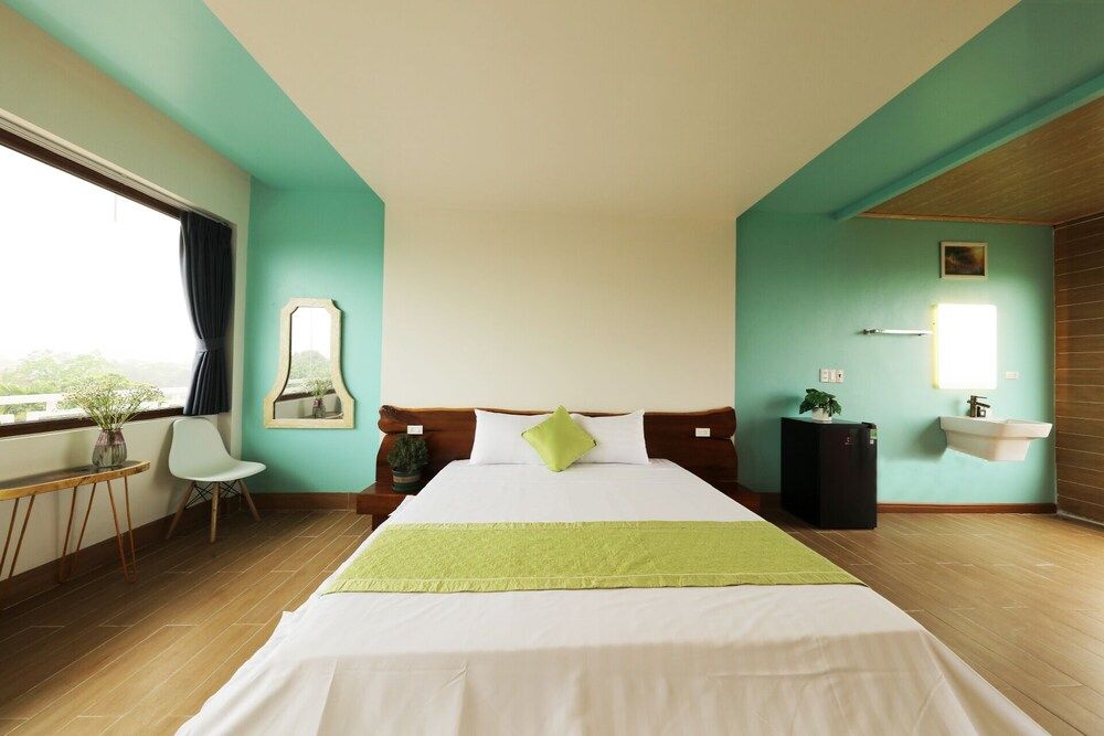 Trang An Ao Dai Homestay Romantic Double Room 2