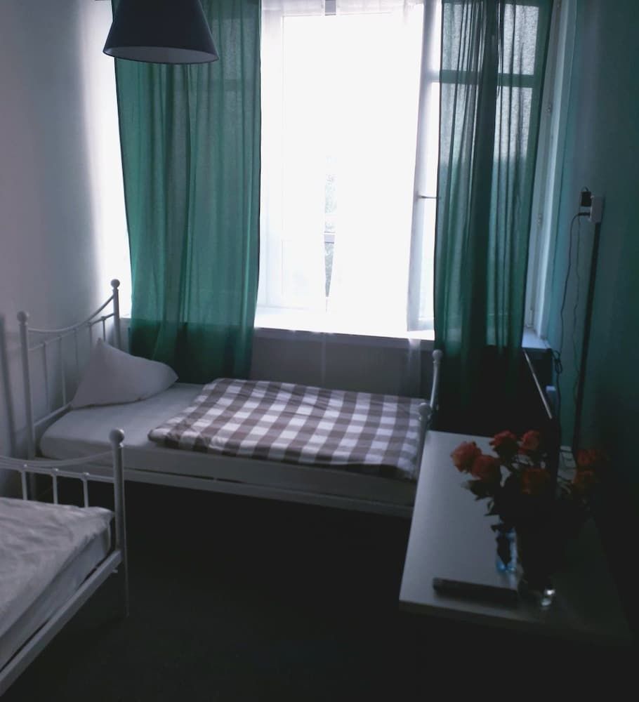 undefined ZiZi Central Hostel 7