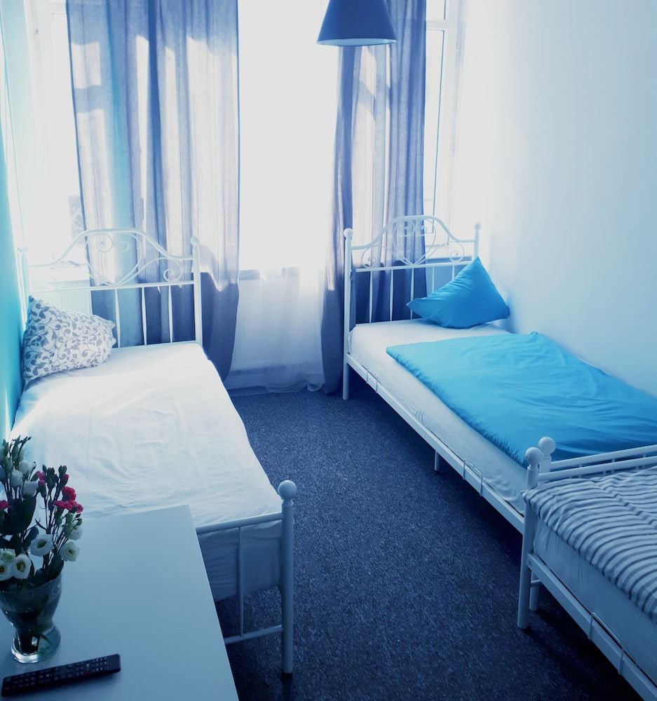 undefined ZiZi Central Hostel 8