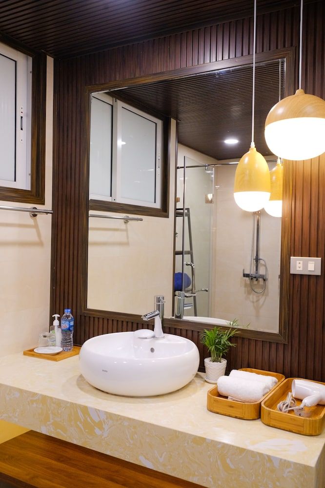 Hanoi Sunflower Westlake Homestay Family Triple Room 3