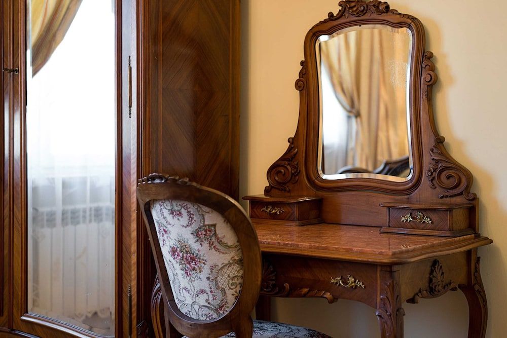 undefined At the Fountain Apartment 5