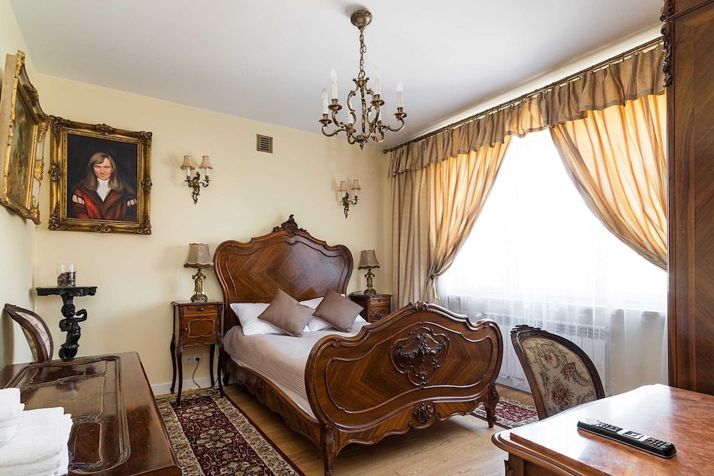 undefined At the Fountain Apartment 2