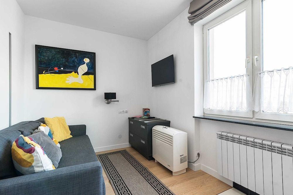 undefined At the Fountain Apartment 10