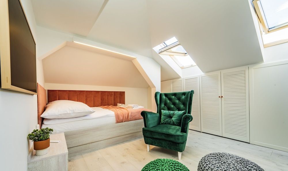 Deluxe Apartment