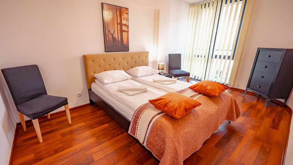 Apartment (73A)