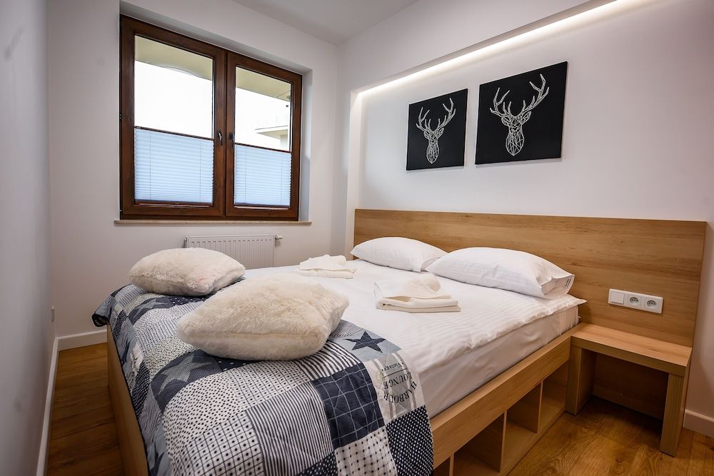 Apartment (A 216)