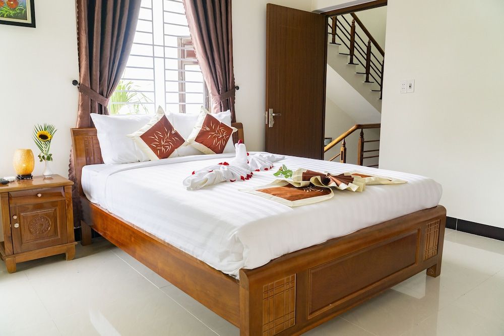 Golden Soulmate Homestay Double Room, Balcony, Garden View 3