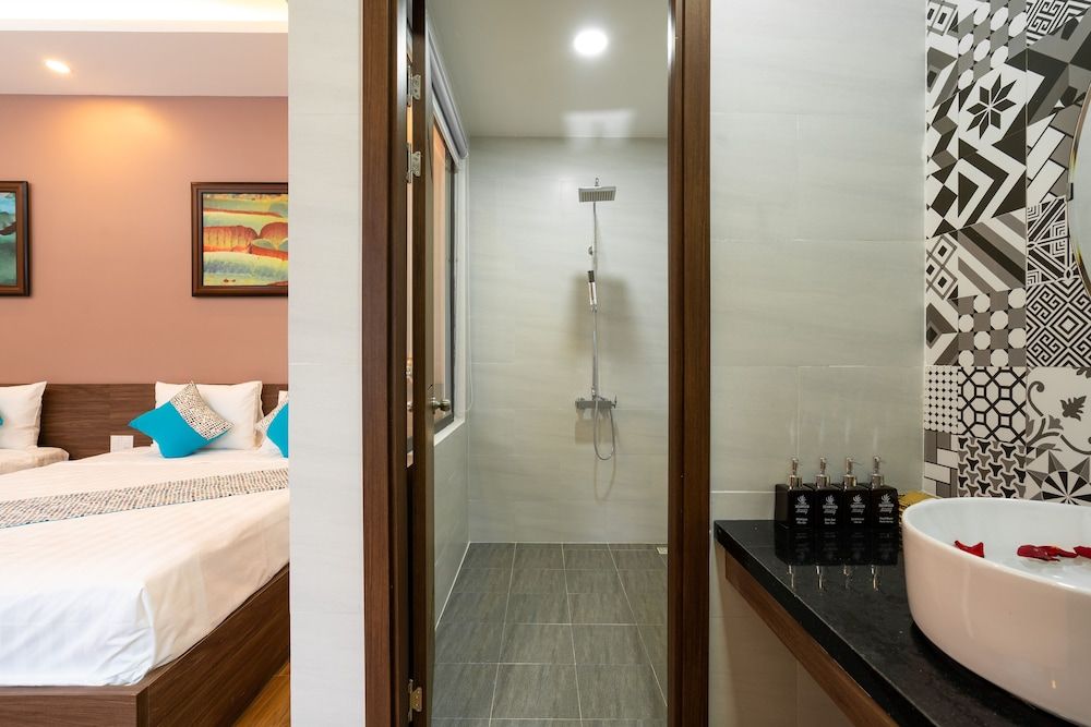 Seaweed Luxury Villa&Spa Family Room, Balcony, Pool View 5