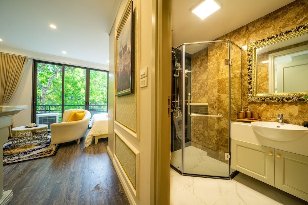 undefined Nice House 7