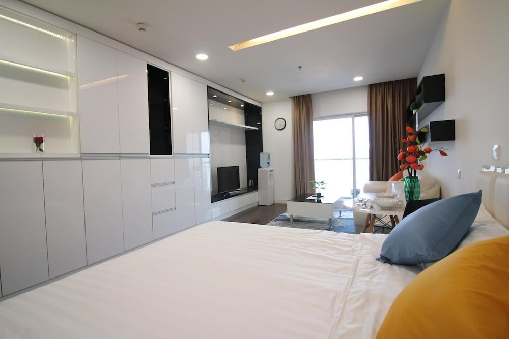 Jaan Apartment 20 Nui Truc Luxury Studio, 1 Queen Bed 4
