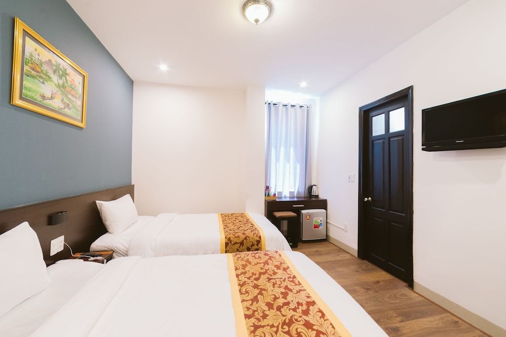 undefined Gold Time Hotel 2