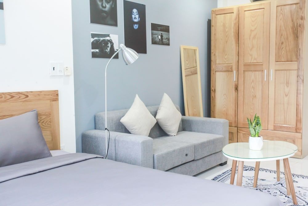 undefined Carol Apartment 6