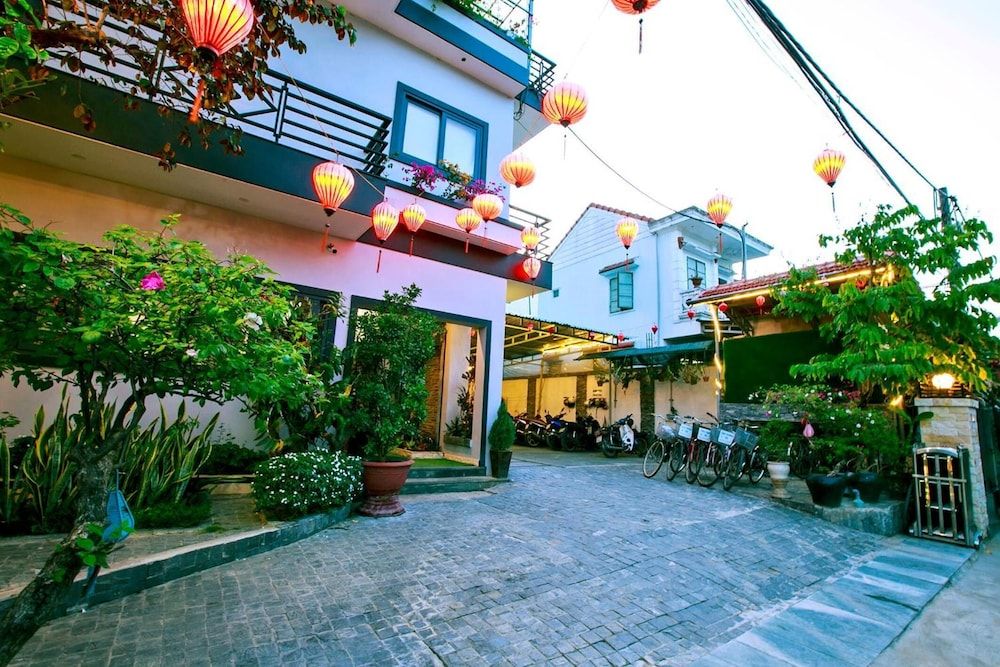 undefined Daisy Garden Villa Hoi An 4