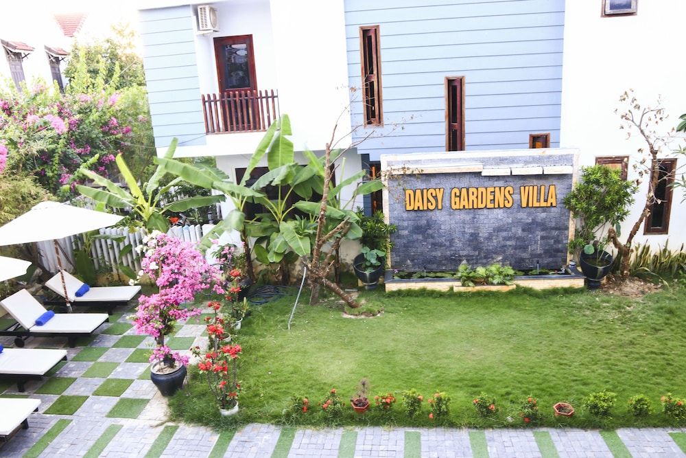 undefined Daisy Garden Villa Hoi An