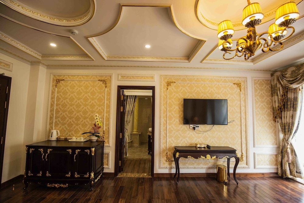 Sepia Hotel DaLat Deluxe Room, Balcony 7