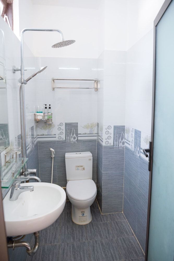 Gold Stone Homestay Hoi An Family Triple Room, City View 5