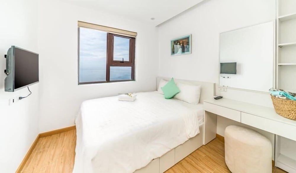 Vyvy Apartment - The Art Superior Apartment 2