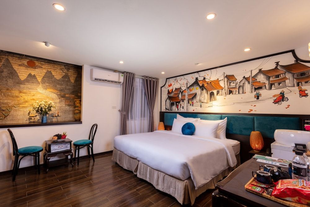 Hanoi Lullaby Hotel & Travel Superior Double or Twin Room 6