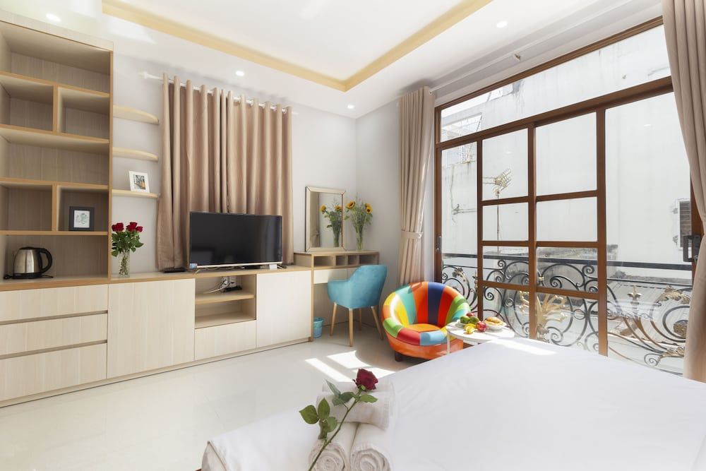 undefined CBD Home - Home in Central - The Art 7