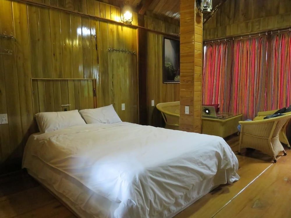 Phong Nha Mountain House Comfort Double Room, 1 Double Bed 3