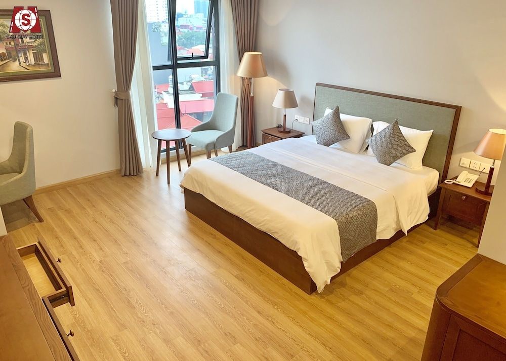 Cau Giay Hotel Deluxe Double Room 2