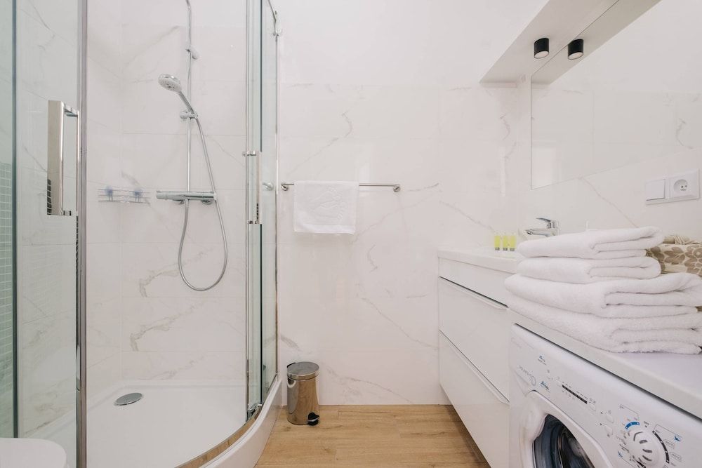 Plac Konstytucji Studio Superior Studio 20